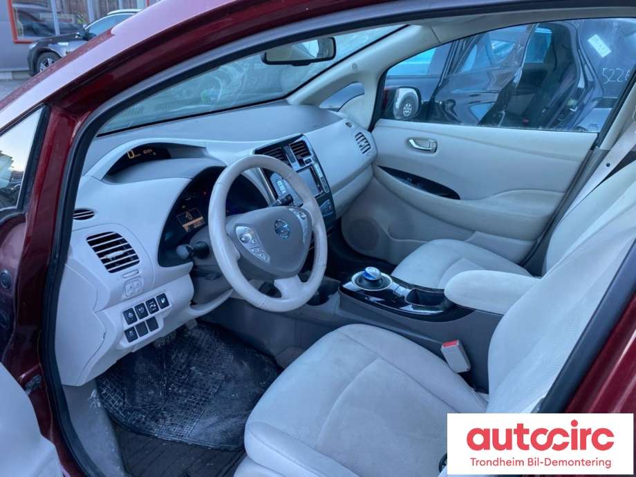 Nissan Leaf 2011-2017 (Type I) , Motorkode: EM61, Girkassekode: 