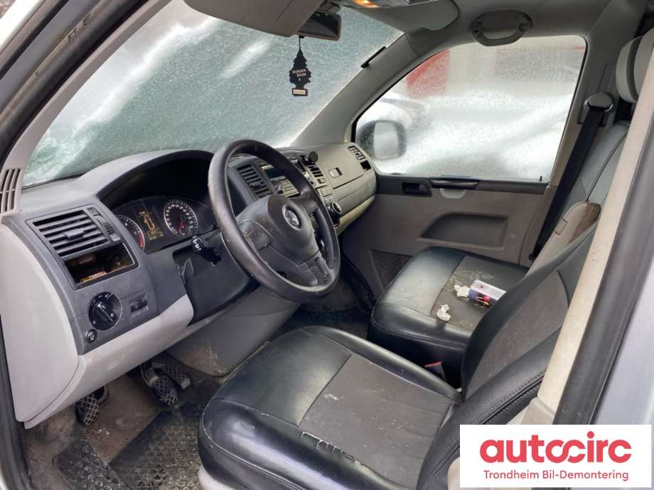 VW Transporter / Caravelle 2009-2015 (Fase 2) (T5) (T5), Motorkode: CAAC, Girkassekode: PAW