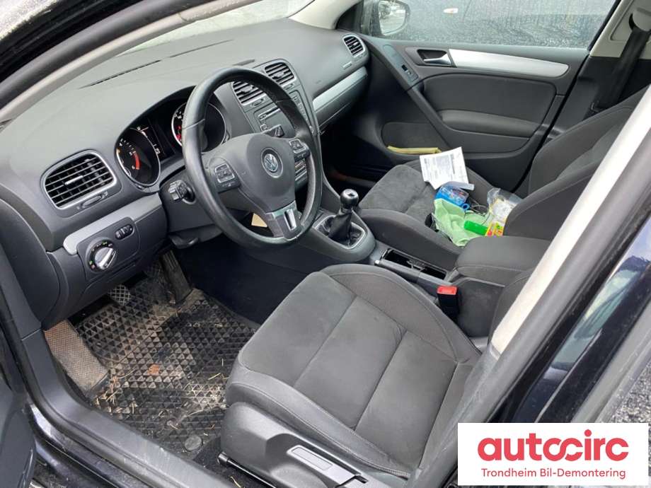 VW Golf VI 2008-2012 , Motorkode: CFFB, Girkassekode: LNM