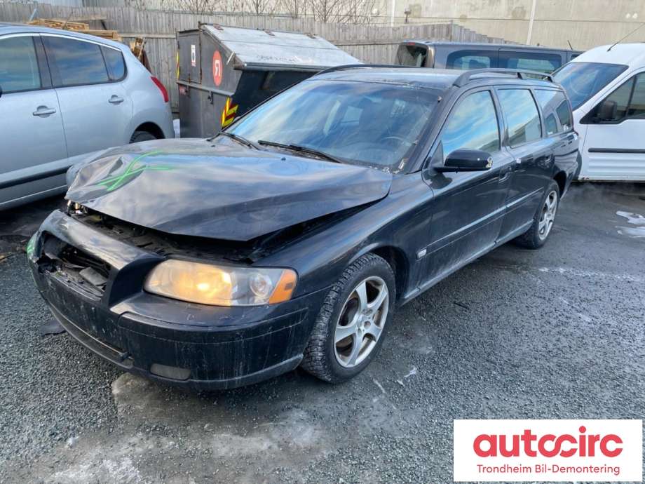 Volvo V70 2005-2007 (Type II, Fase 2) , Motorkode: D5244T, Girkassekode: 30681186