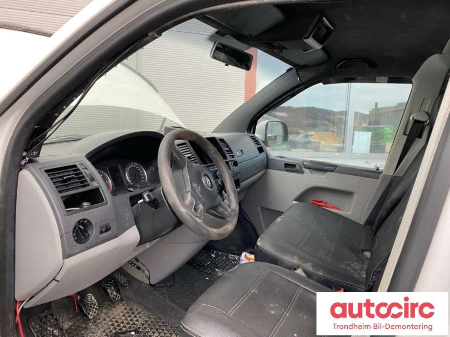 VW Transporter / Caravelle 2009-2015 (Fase 2) (T5) (T5), Motorkode: CAAB, Girkassekode: LRS