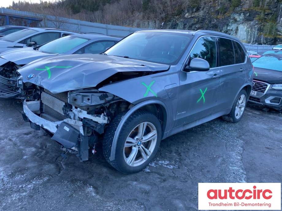 BMW X5 2013-2018 (F15) (F15), Motorkode: N20B20A, Girkassekode: 24008486623