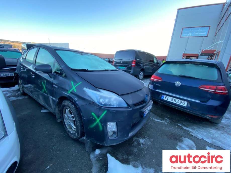 Toyota Prius 2009-2016 (Type III) (COMBI) (COMBI), Motorkode: 2ZR-FXE, Girkassekode: 3090047060