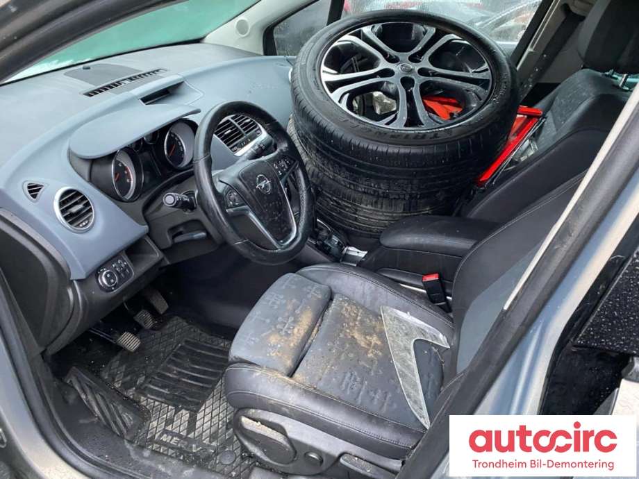 Opel Meriva B 2010-2017 , Motorkode: A14XER, Girkassekode: MPW