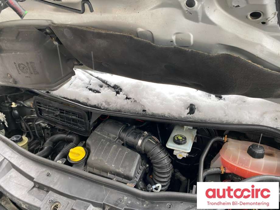 Renault Trafic 2006-2014 , Motorkode: M9R, Girkassekode: PF6