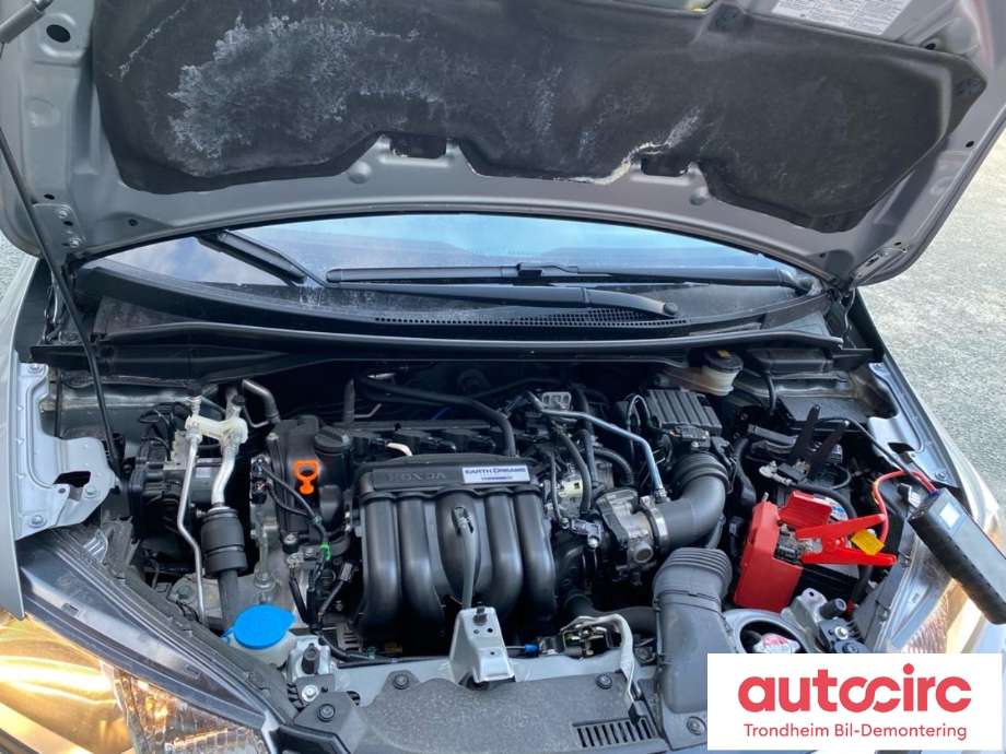 Honda Jazz 2015-2020 (Type III) , Motorkode: L13B2, Girkassekode: 212105T4315