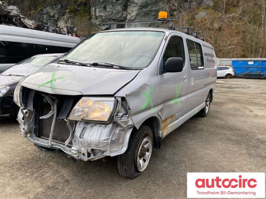 Toyota Hiace 2007-2012 (Fase 3) , Motorkode: 2KD-FTV, Girkassekode: 3303026A60