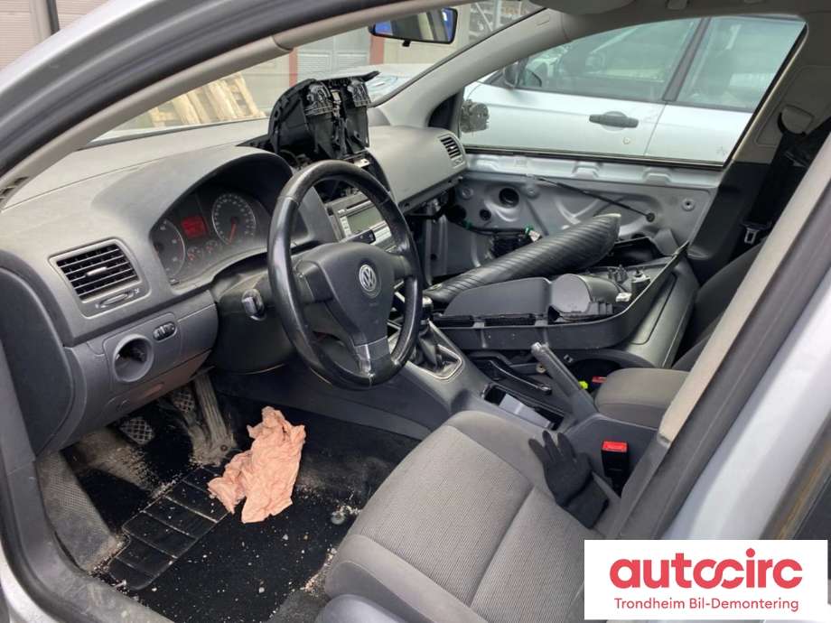 VW Golf V, Combi 2003-2008 , Motorkode: BXE, Girkassekode: JLS