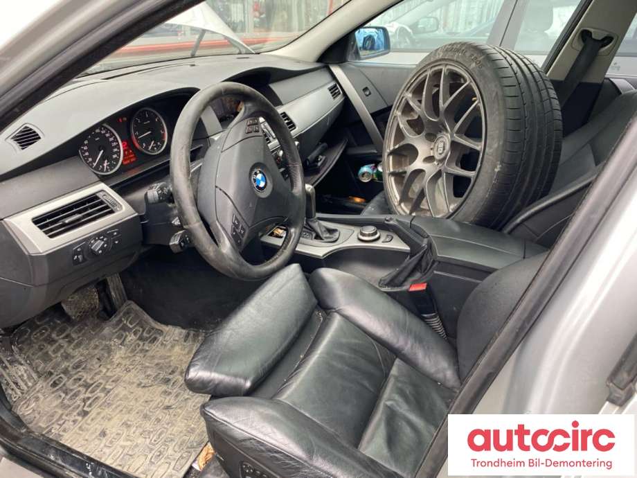 BMW 5-Serie 2003-2010 (E60/E61) (E60/E61), Motorkode: M57D30O2, Girkassekode: 24007563324
