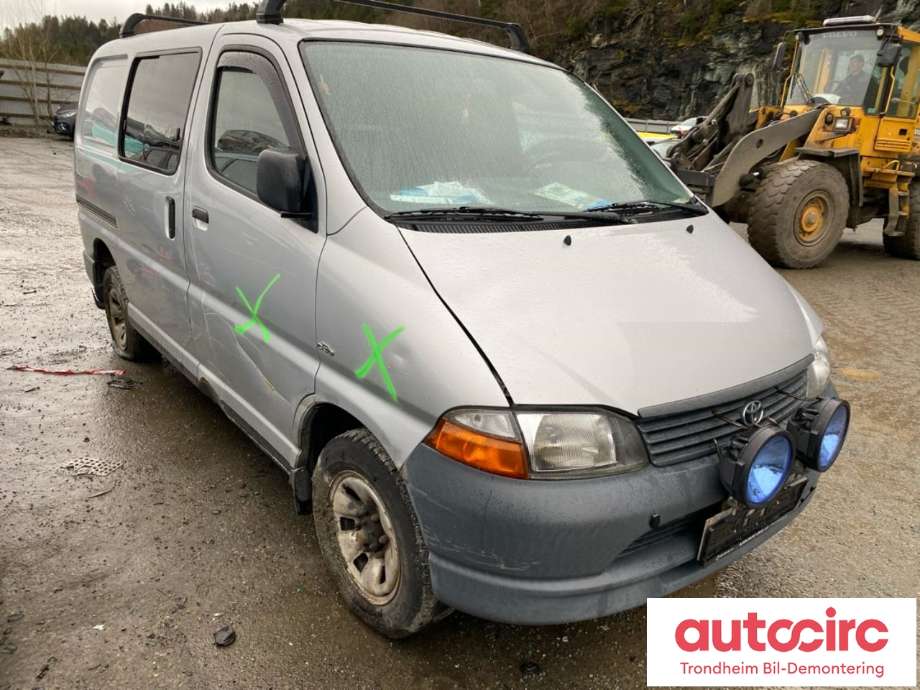 Toyota Hiace 2001-2006 (Fase 2) , Motorkode: 2KD-FTV, Girkassekode: 330302F290