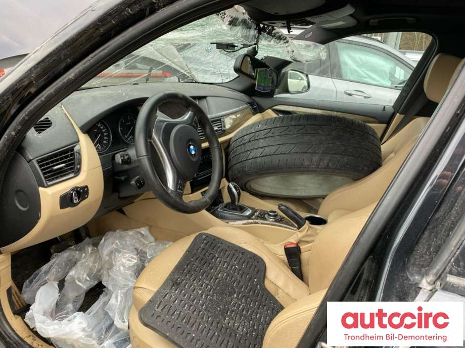 BMW X1 2009-2015 (E84) (E84), Motorkode: N47D20C, Girkassekode: 24008609951