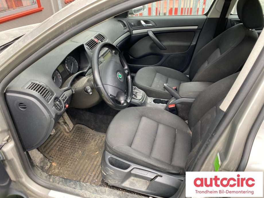 Škoda Octavia 2005-2008 (Type II, Fase 1) , Motorkode: BLS, Girkassekode: JCR