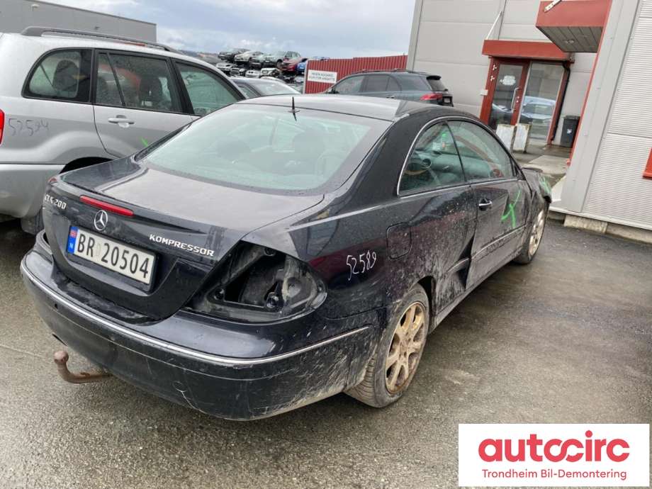 Mercedes CLK 2002-2009 (C209) (C209), Motorkode: M271.940, Girkassekode: 722695
