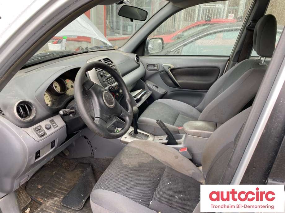 Toyota RAV4 2000-2006 (Type II) , Motorkode: 1AZ-FE, Girkassekode: 3050042100