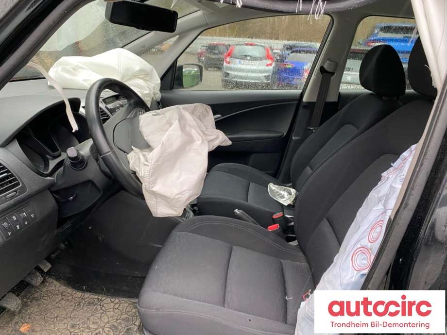 Hyundai Ix20 2010-2017 , Motorkode: G4FA, Girkassekode: TDJ5 F868327