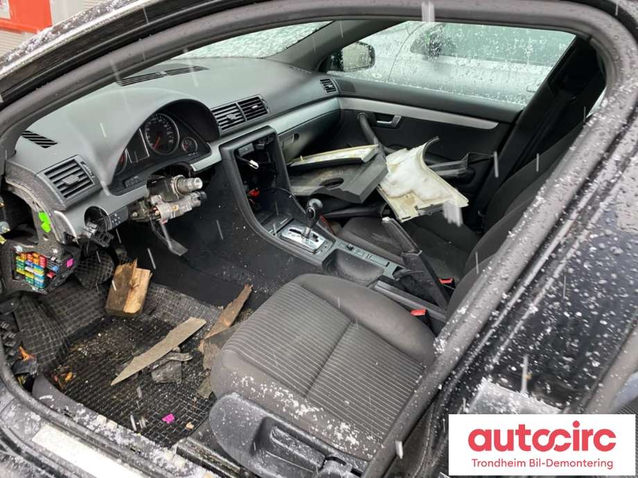 Audi A4 2004-2008 (Type III) (B7) (B7), Motorkode: BLB, Girkassekode: GYJ