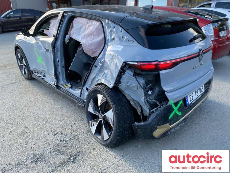 Renault Megane E-Tech 2022-->> , Motorkode: 6AM402, Girkassekode: RD0
