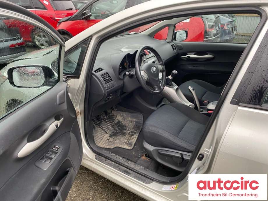 Toyota Auris 2007-2010 (Type I, Fase 1) , Motorkode: 1ZR-FE, Girkassekode: 