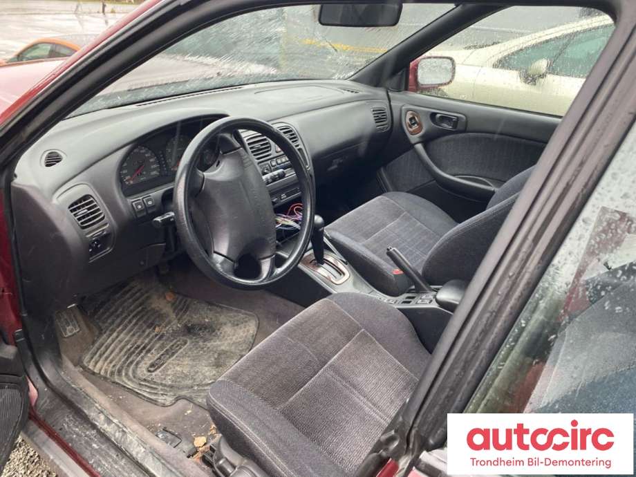 Subaru Legacy 1994-1998 , Motorkode: EJ25, Girkassekode: 31000AD350