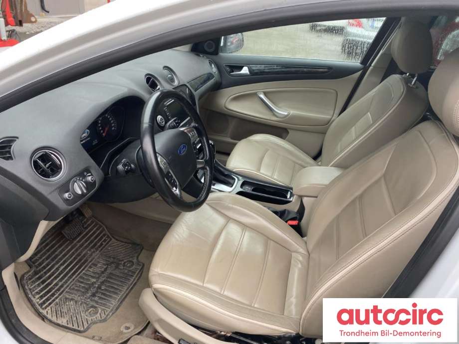 Ford Mondeo 2011-2014 (Type IV, Fase 2) , Motorkode: UFBA, Girkassekode: AV9R7000AJ