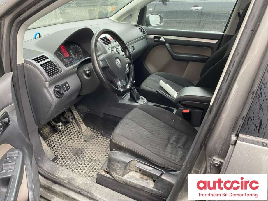 VW Touran 2007-2010 (Type I, Fase 2) , Motorkode: BLS, Girkassekode: 
