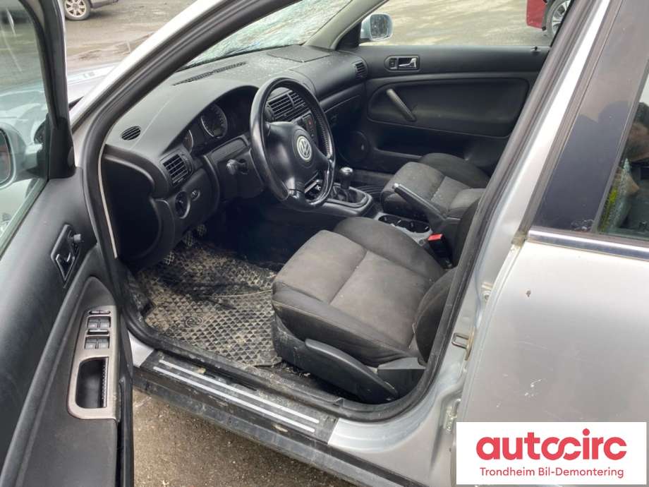 VW Passat 2001-2005 (B5,3BG) (B5,3BG), Motorkode: AVB, Girkassekode: 