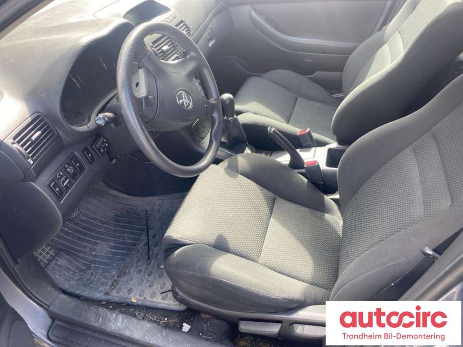 Toyota Avensis 2003-2008 (Type II) , Motorkode: 1CD-FTV, Girkassekode: 