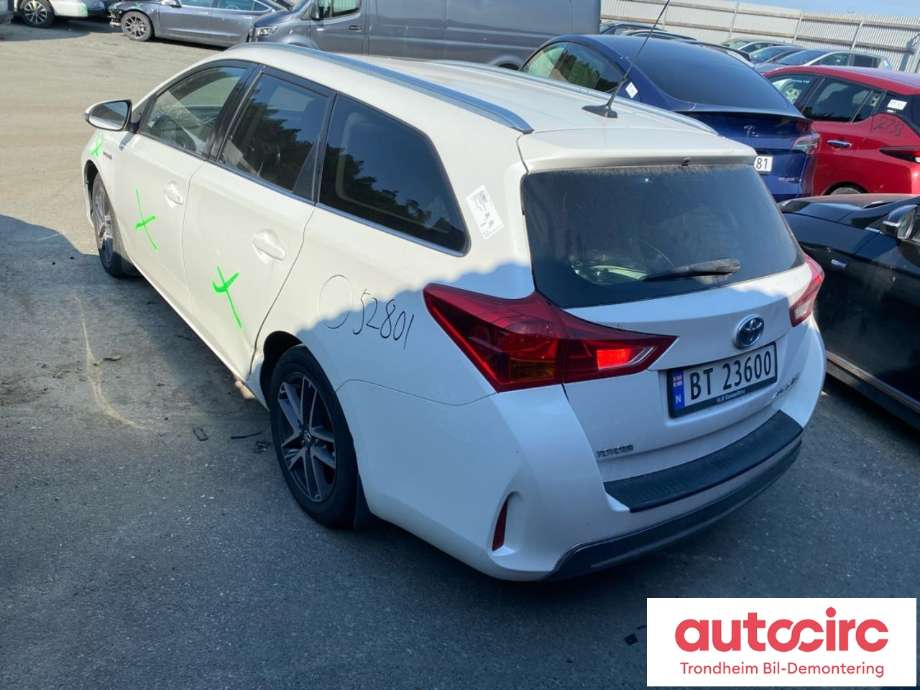 Toyota Auris 2015-2019 (Type II, Fase 2) , Motorkode: 2ZR-FXE, Girkassekode: 3090047064