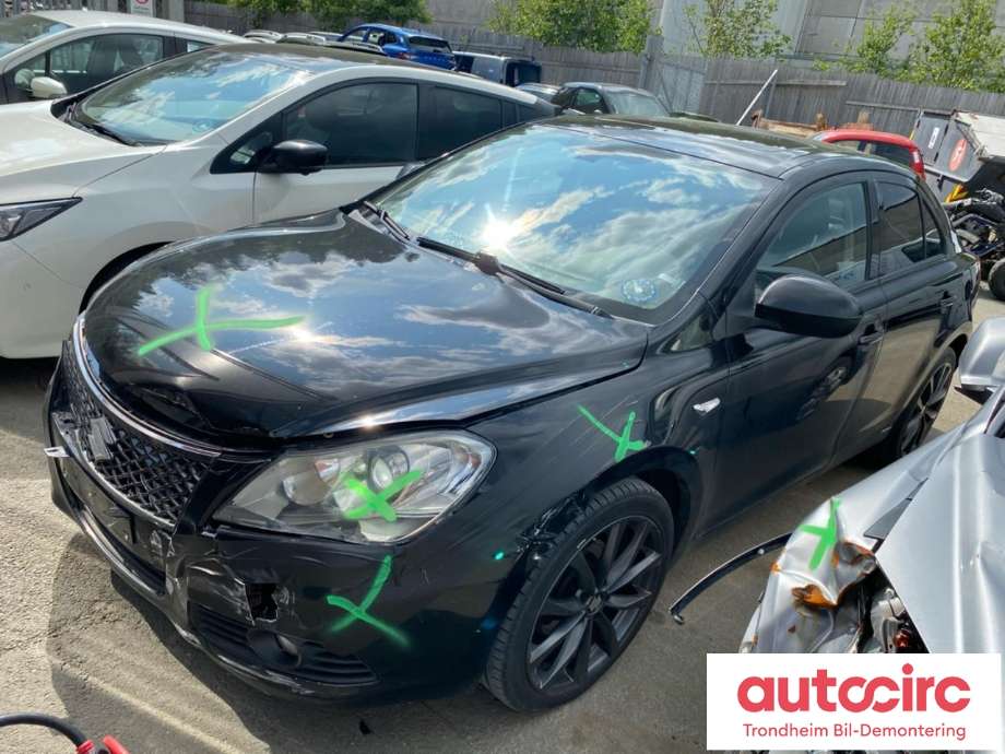 Suzuki Kizashi 2010-2014 , Motorkode: J24B, Girkassekode: CVT