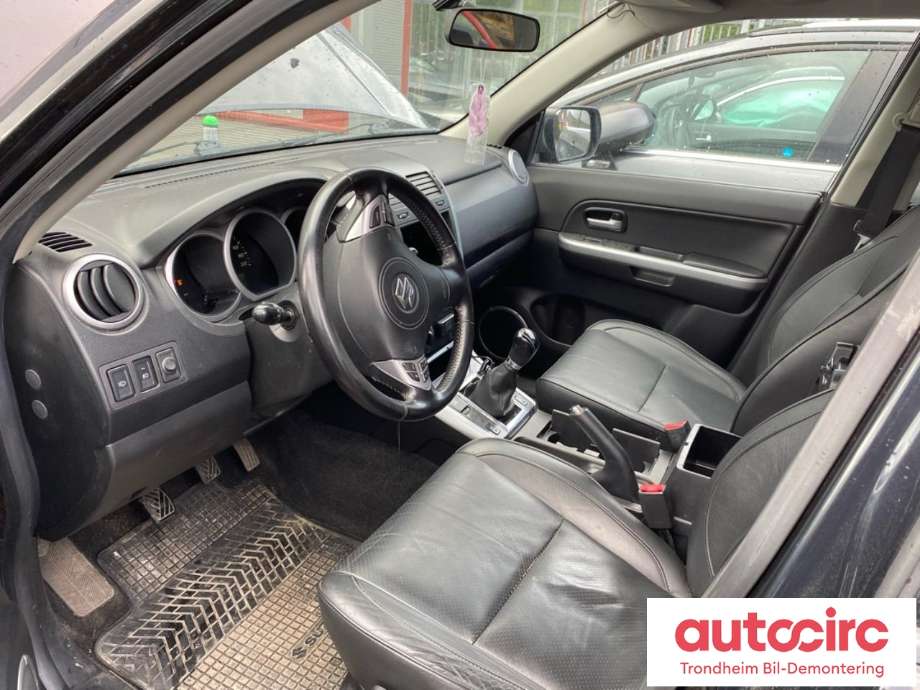 Suzuki Grand Vitara 2005-2015 (Type III) , Motorkode: F9Q, Girkassekode: 2471167J00