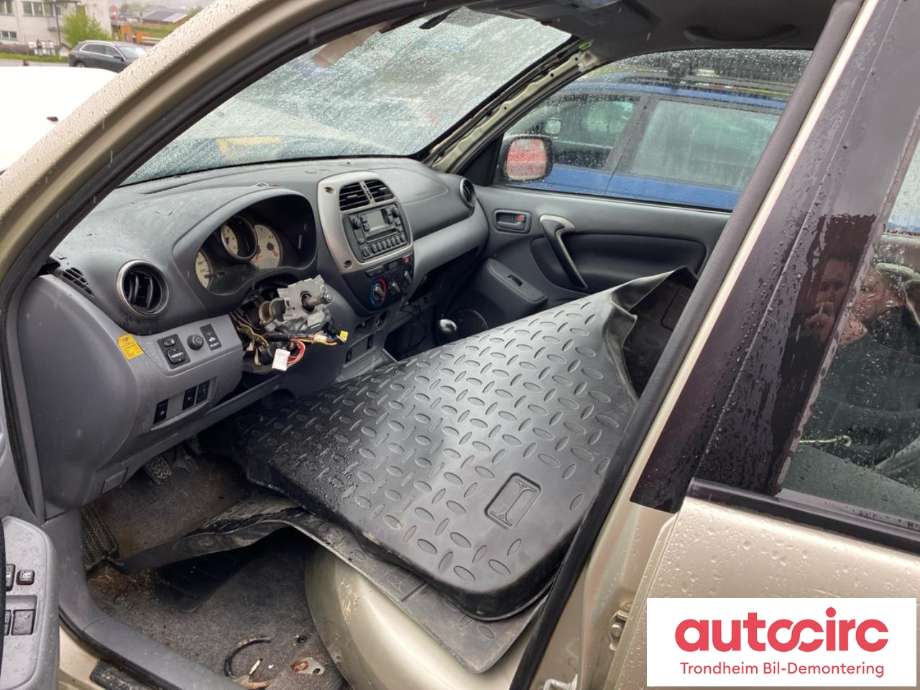 Toyota RAV4 2000-2006 (Type II) , Motorkode: 1CD-FTV, Girkassekode: 3030042120