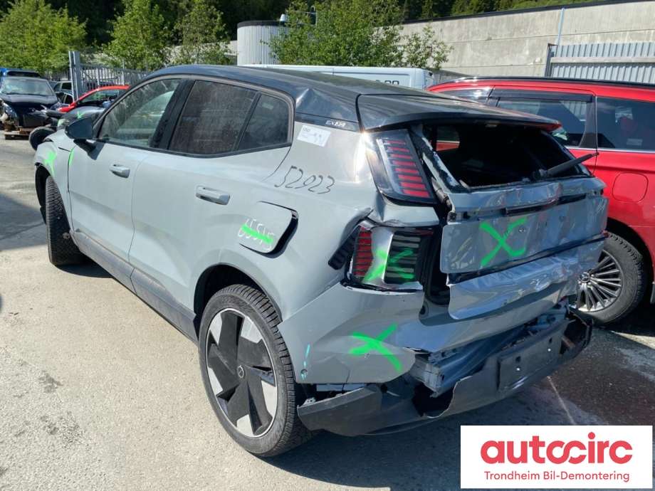 Volvo EX30 2023-->> , Motorkode: E400V14, Girkassekode: 