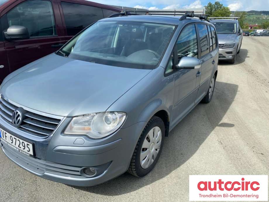 VW Touran 2007-2010 (Type I, Fase 2) , Motorkode: BLS, Girkassekode: JYK