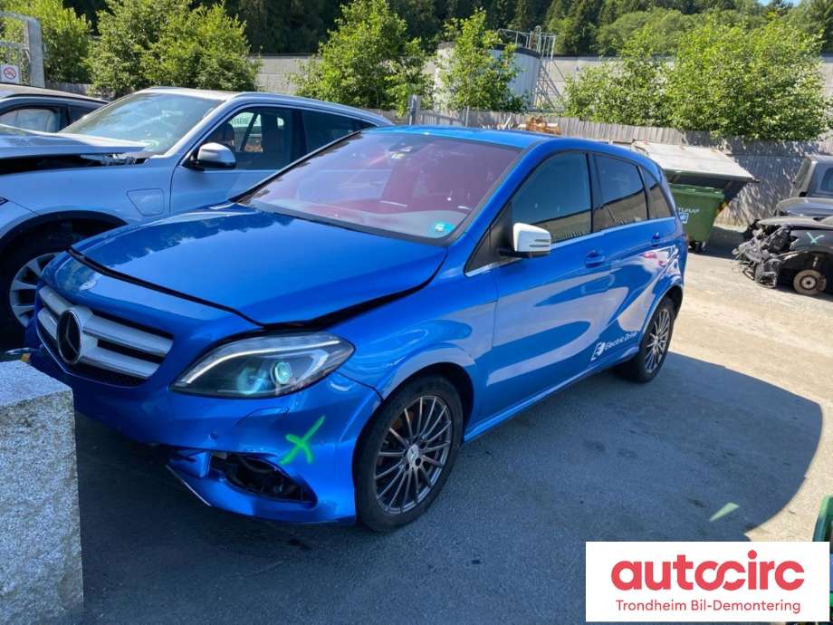 Mercedes B-Klasse, electric drive 2014-2018 (W242) (W242), Motorkode: 780990, Girkassekode: 
