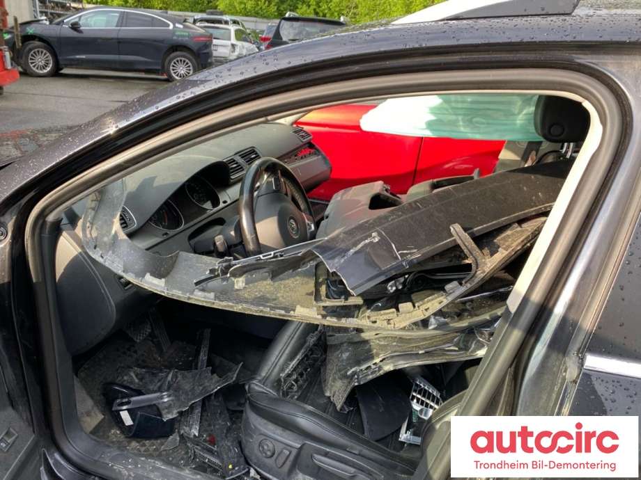 VW Passat 2011-2015 (B7) (B7), Motorkode: CFGC, Girkassekode: PQV