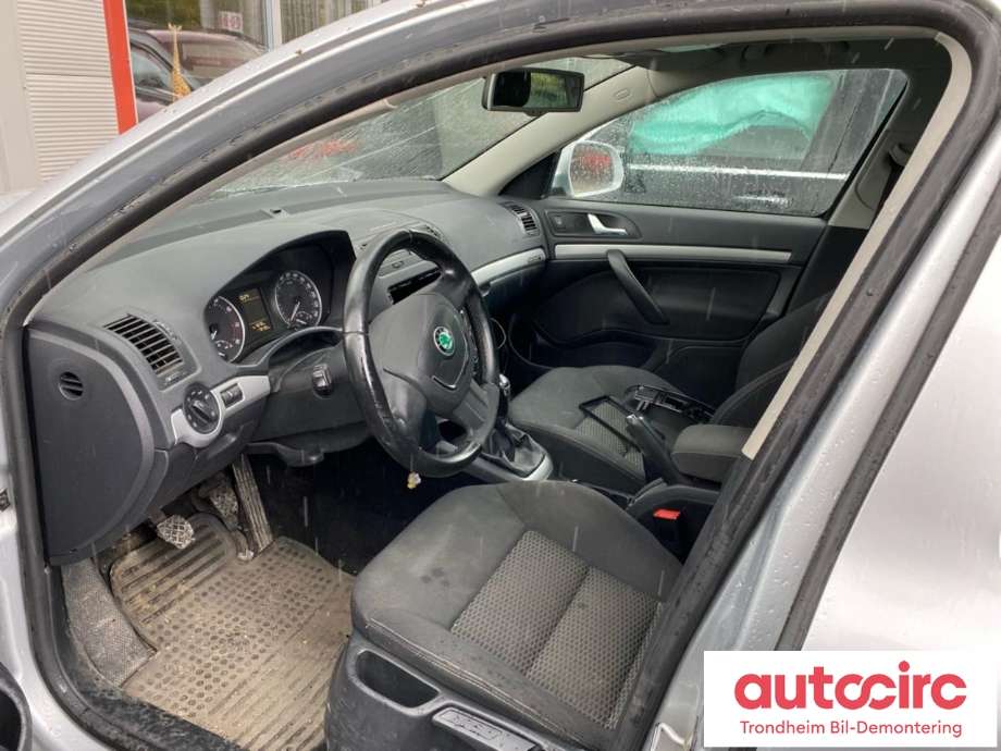 Škoda Octavia 2009-2013 (Type II, Fase 2) , Motorkode: CBZB, Girkassekode: LHY