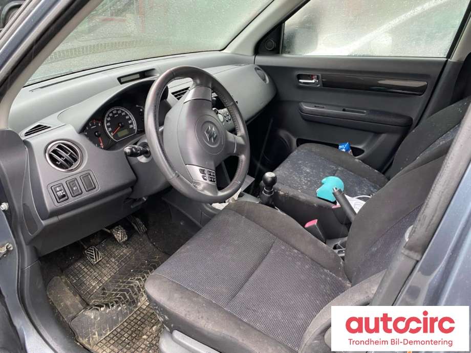 Suzuki Swift 2005-2010 , Motorkode: M13A, Girkassekode: 2472163J01