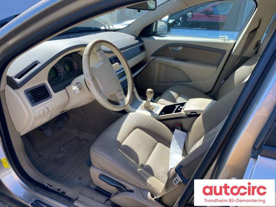 Volvo V70 2007-2013 (Type III, Fase 1) , Motorkode: D5244T5, Girkassekode: 30783235