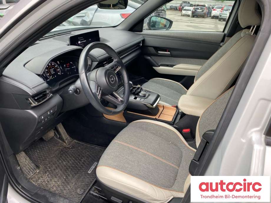 Mazda MX-30 2020-->> , Motorkode: MH01, Girkassekode: 