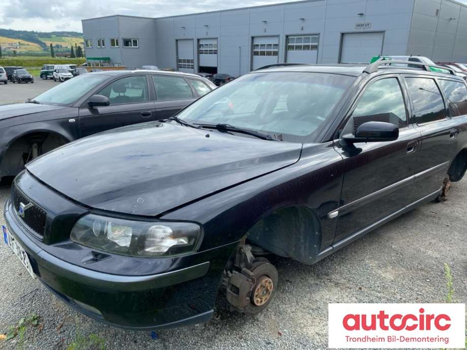 Volvo V70 2000-2004 (Type II, Fase 1) , Motorkode: D5244T, Girkassekode: 8251718