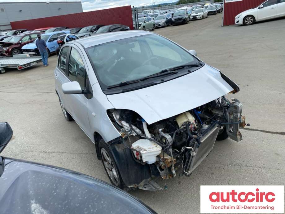 Toyota Yaris 2009-2011 (Type II, Fase 2) , Motorkode: 1ND-TV, Girkassekode: 303000D140