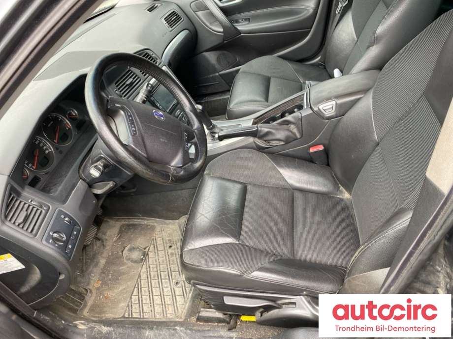 Volvo V70 2005-2007 (Type II, Fase 2) , Motorkode: D5244T, Girkassekode: 