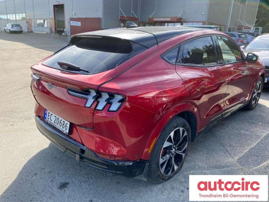 Ford Mustang Mach-e 2020-->> , Motorkode: U, Girkassekode: 