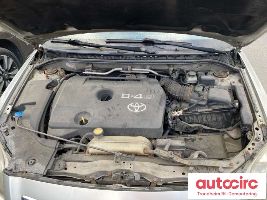 Toyota Avensis 2003-2008 (Type II) , Motorkode: 1AD-FTV, Girkassekode: 303002D151