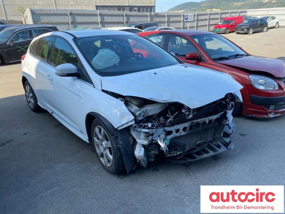 Ford Focus 2011-2014 (Type III, Fase 1) , Motorkode: PNDA, Girkassekode: FV6P7000JF