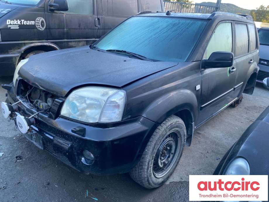 Nissan X-Trail 2002-2007 (T30) (T30), Motorkode: YD22, Girkassekode: 32010EQ068