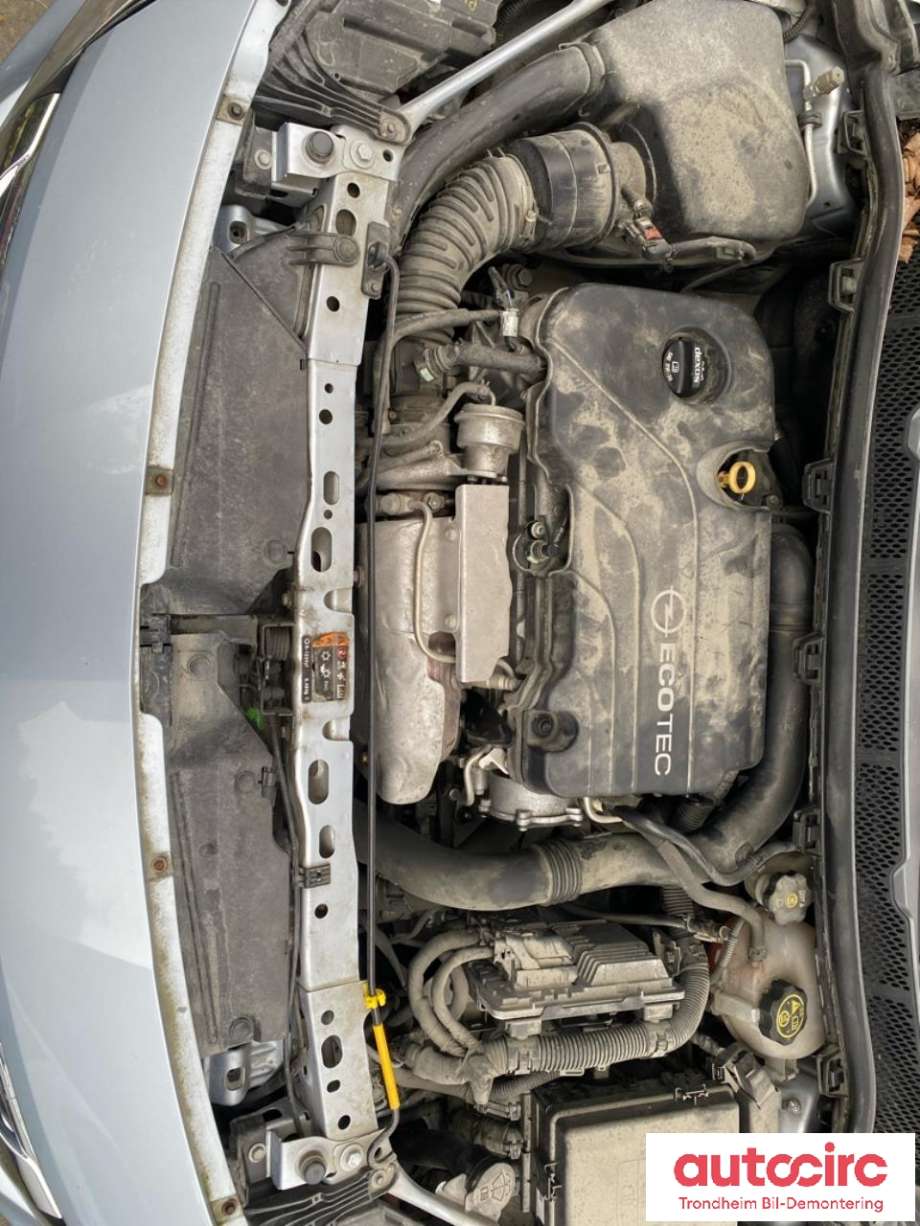 Opel Astra K 2015-->> , Motorkode: LE2, Girkassekode: MNU