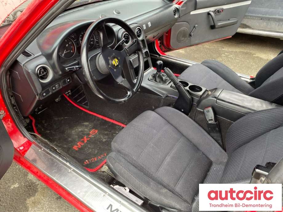 Mazda MX-5 1989-1998 (Type I) , Motorkode: B6, Girkassekode: M52617100