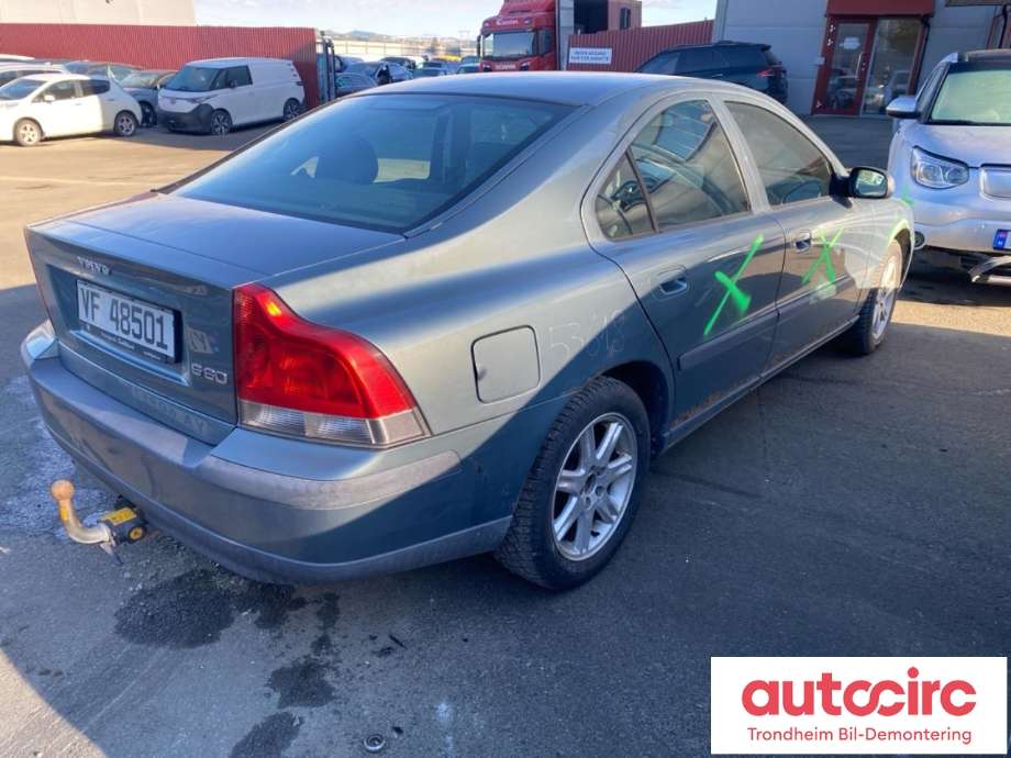 Volvo S60 2000-2004 (Type I, Fase 1) , Motorkode: B5204T5, Girkassekode: 8251848