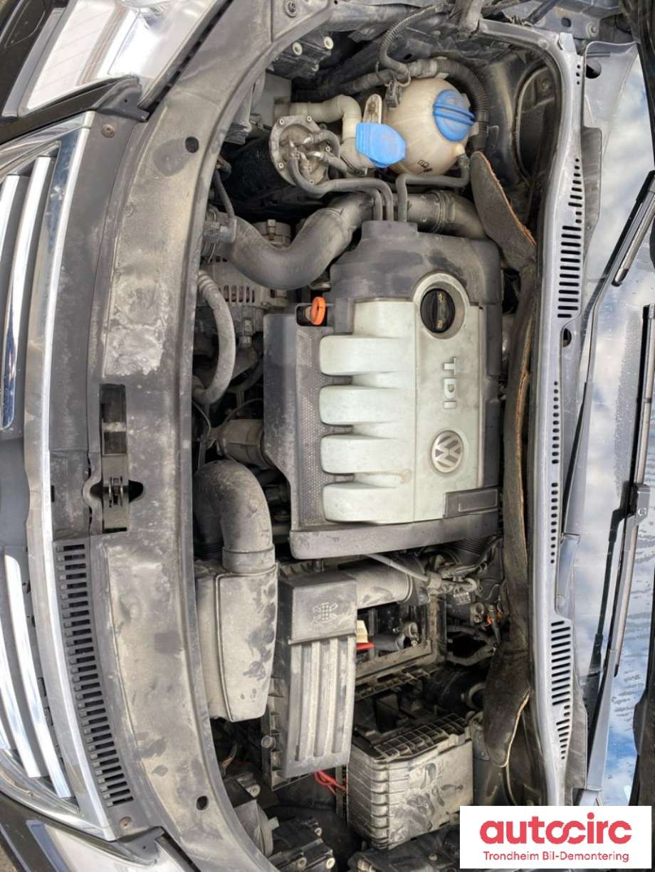 VW Touran 2007-2010 (Type I, Fase 2) , Motorkode: BLS, Girkassekode: JYK